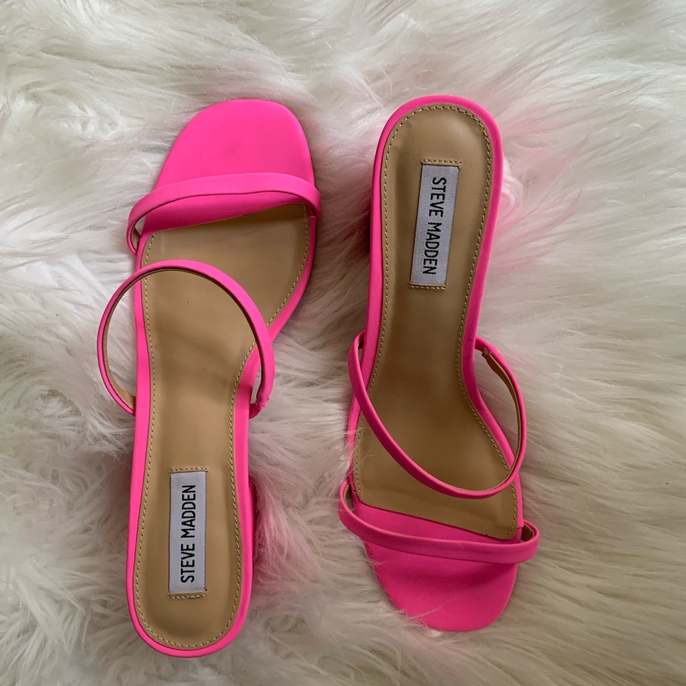 Steve Madden sandals